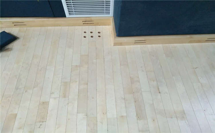 楓樺木NBA籃球場木地板圖片及**