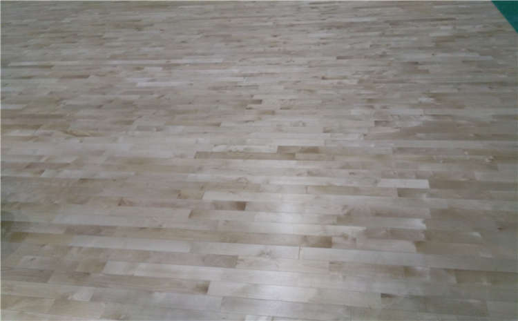 籃球館企口運(yùn)動木地板一般多少錢