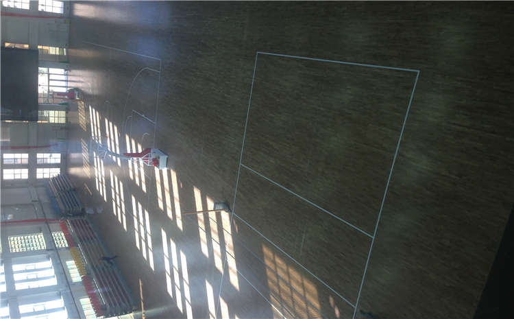 指接板風(fēng)雨操場運(yùn)動地板廠家去哪找?