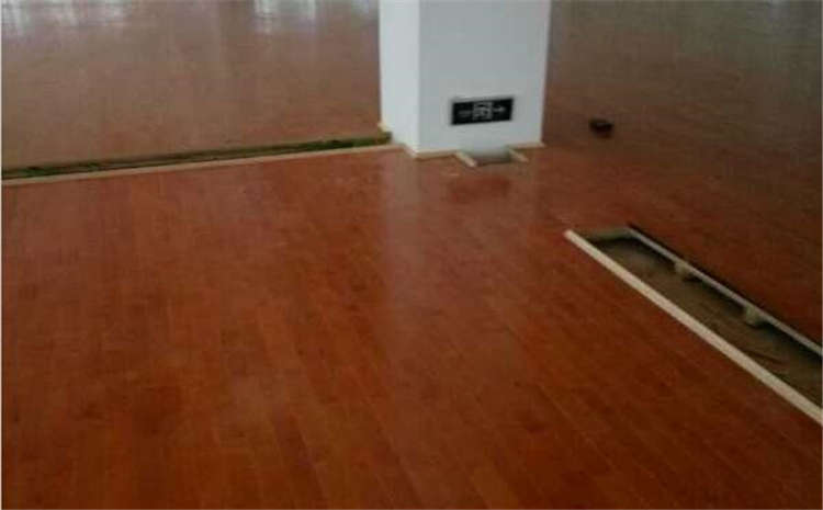 舞蹈房木地板什么顏色好看